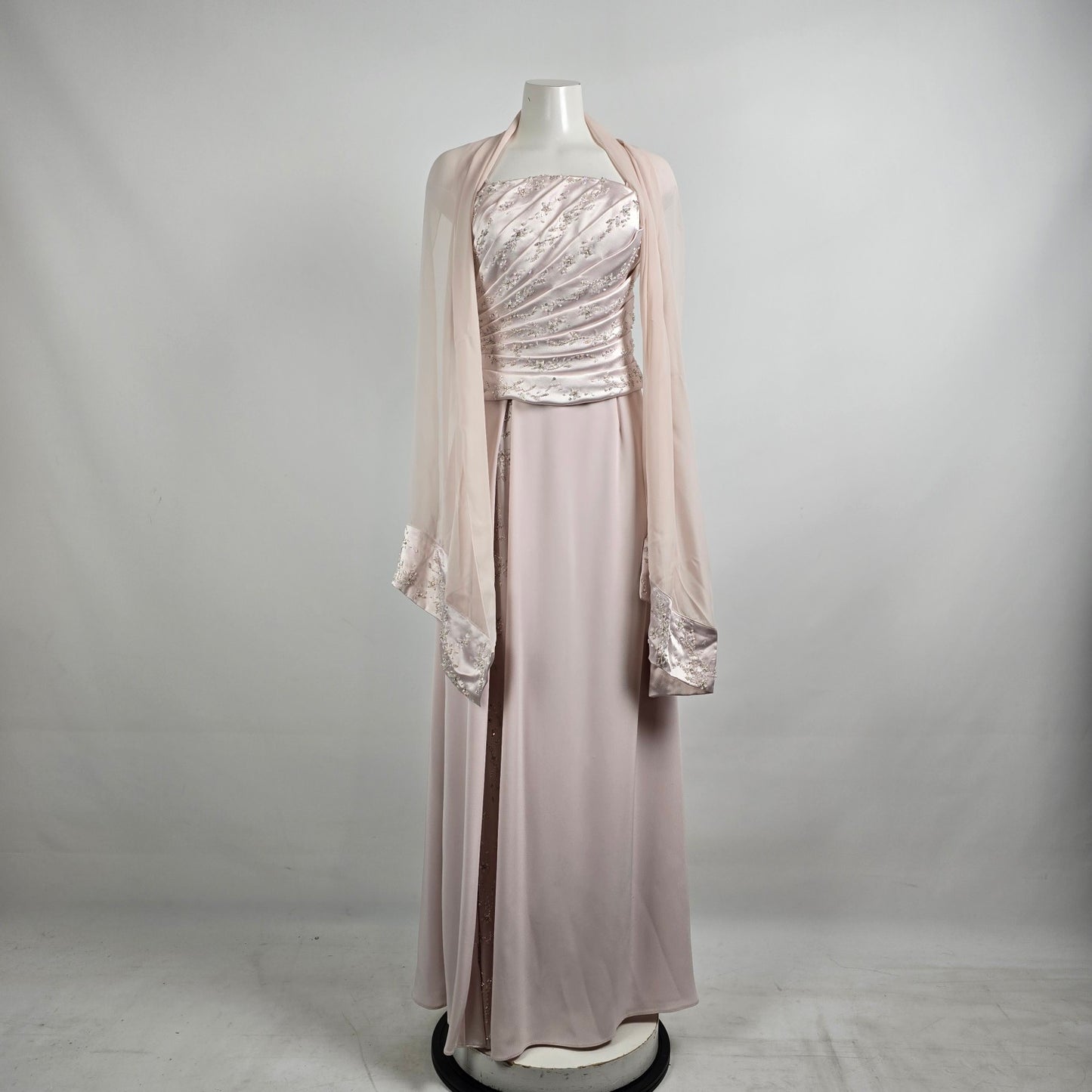 Montage Beige Crystal Beaded Eventwear Dress Size 6