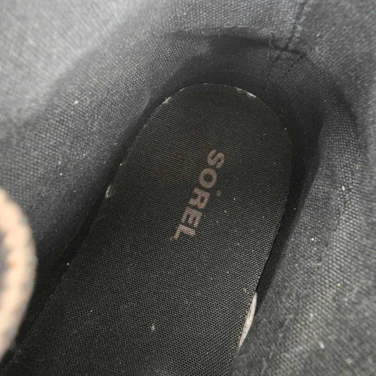 Sorel Out N About Red Plaid Waterproof Duck Boots Size 7.5