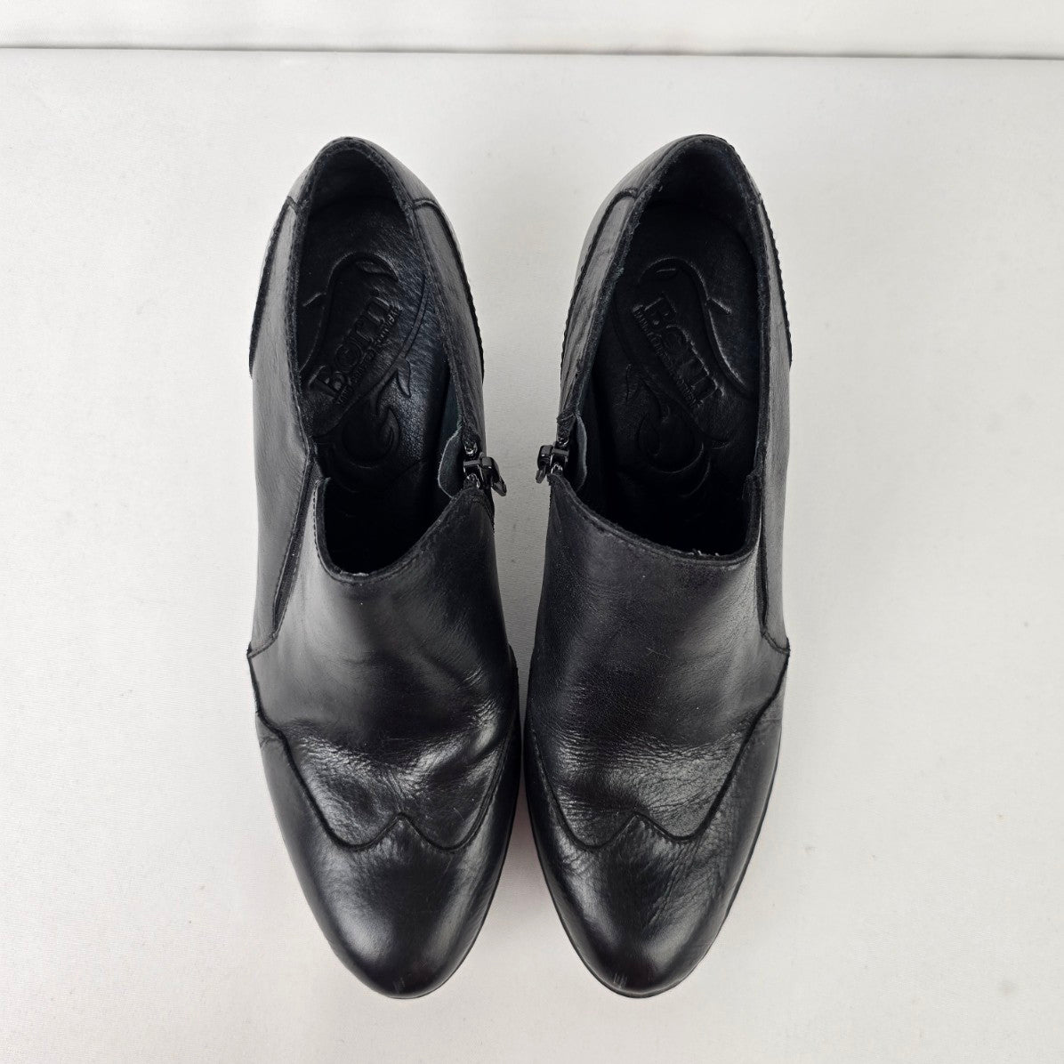 Born Black Leather Heeled Bootie Size 8