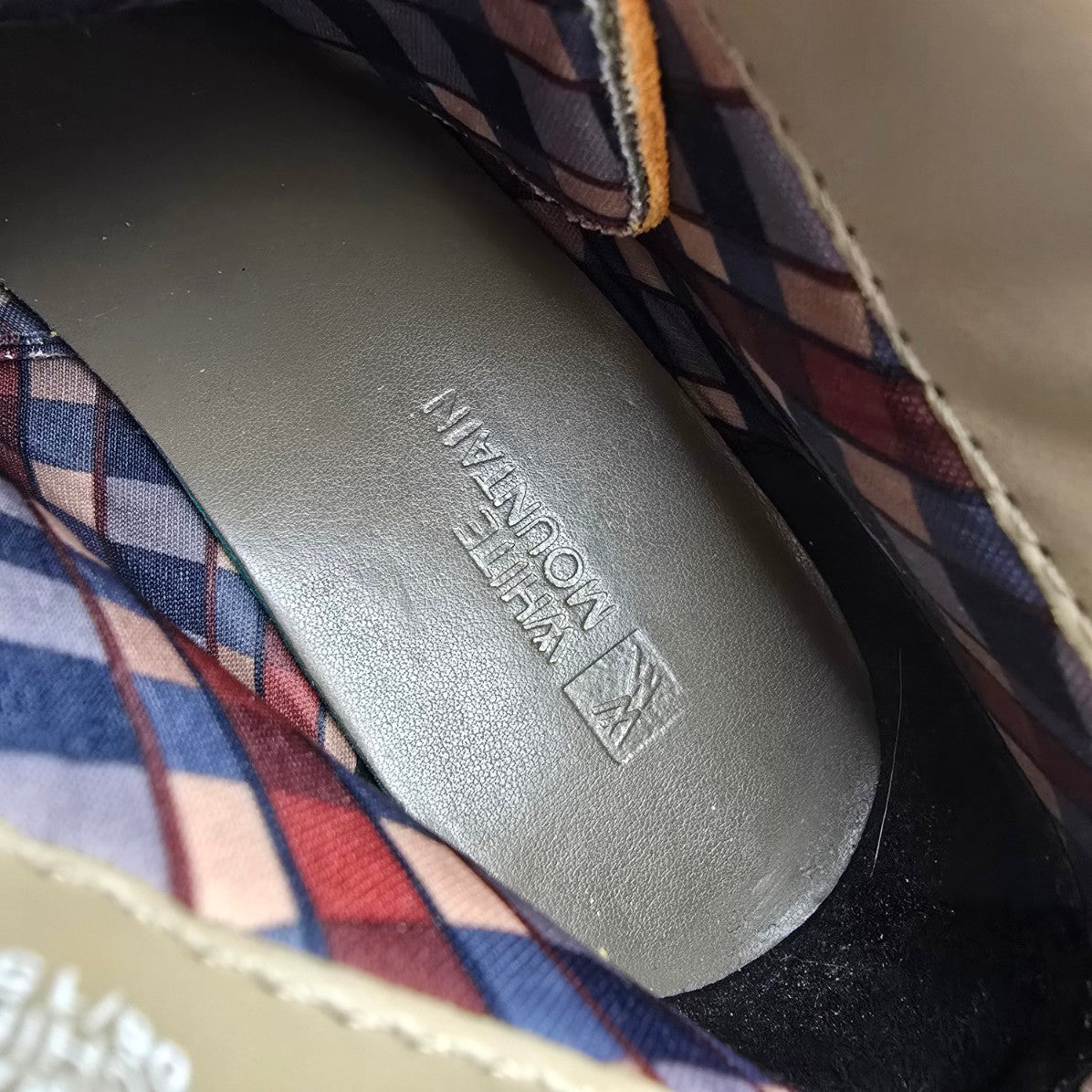 White Mountain Brown Lace Up Wedge Bootie Size 8