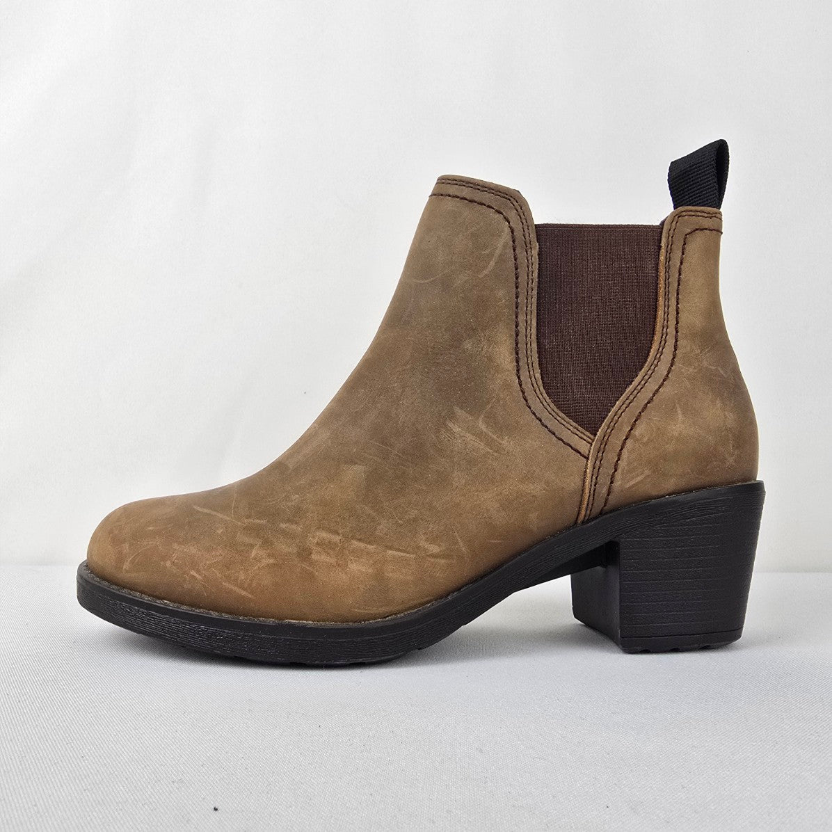 Portfolio Brown Heeled Ankle Boot Size 7.5