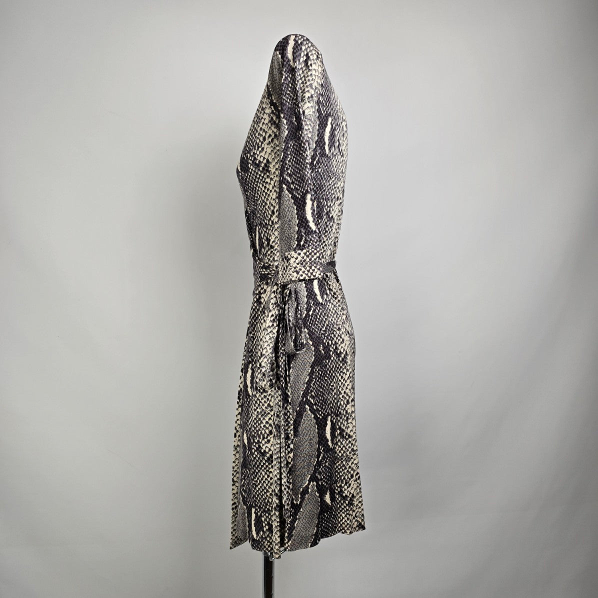 Diane Von Furstenburg Julian Python Snake-Print Silk Wrap Dress Size 2