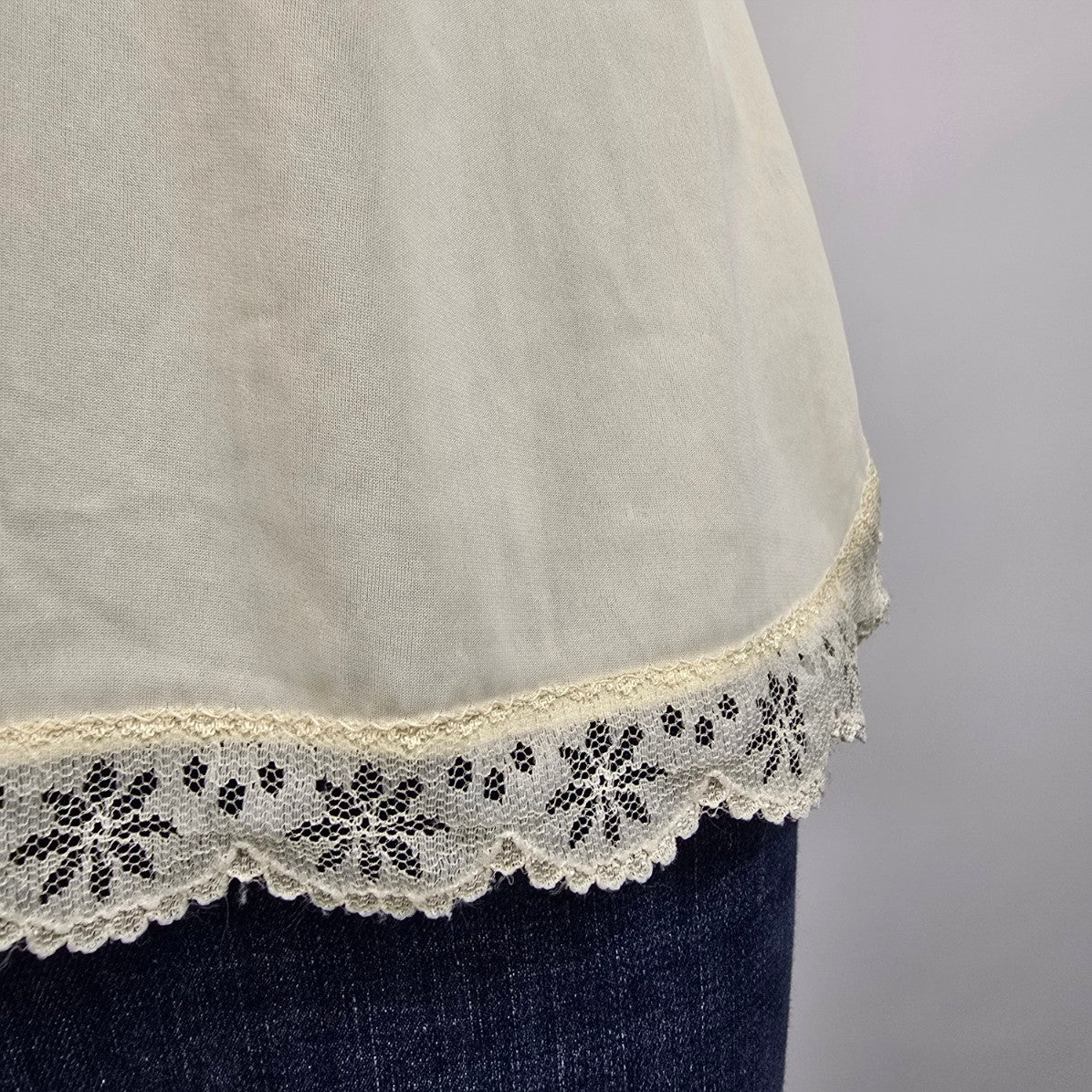 Vintage Shadow Line Cream Lingerie Top Size 6