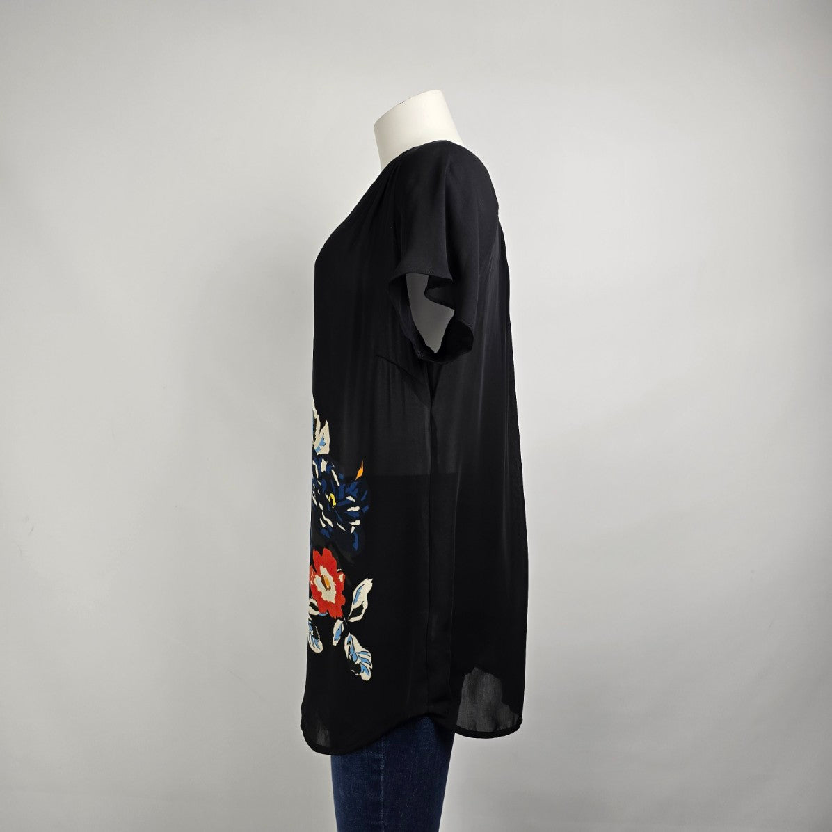 Cabi Fiore Black Floral Print Sheer V-neck Tunic Top Size M