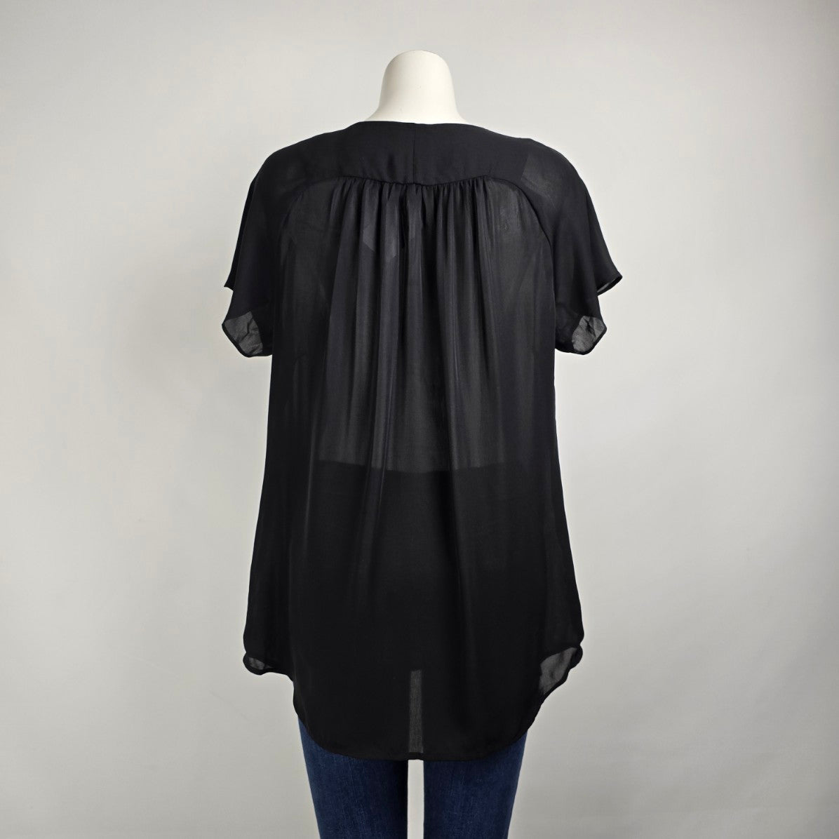 Cabi Fiore Black Floral Print Sheer V-neck Tunic Top Size M