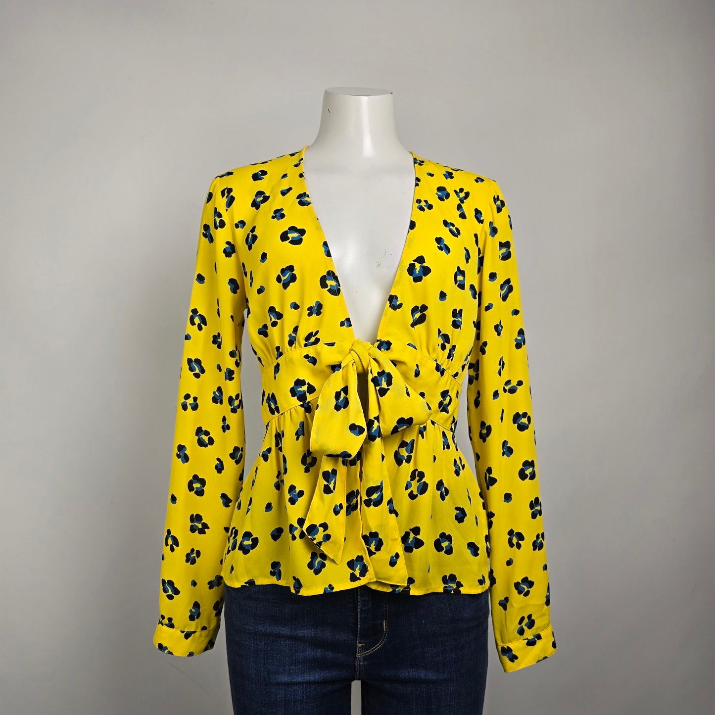 Cabi Sunny Yellow Front Tie Blue Flower Blouse Top Cardigan Size S
