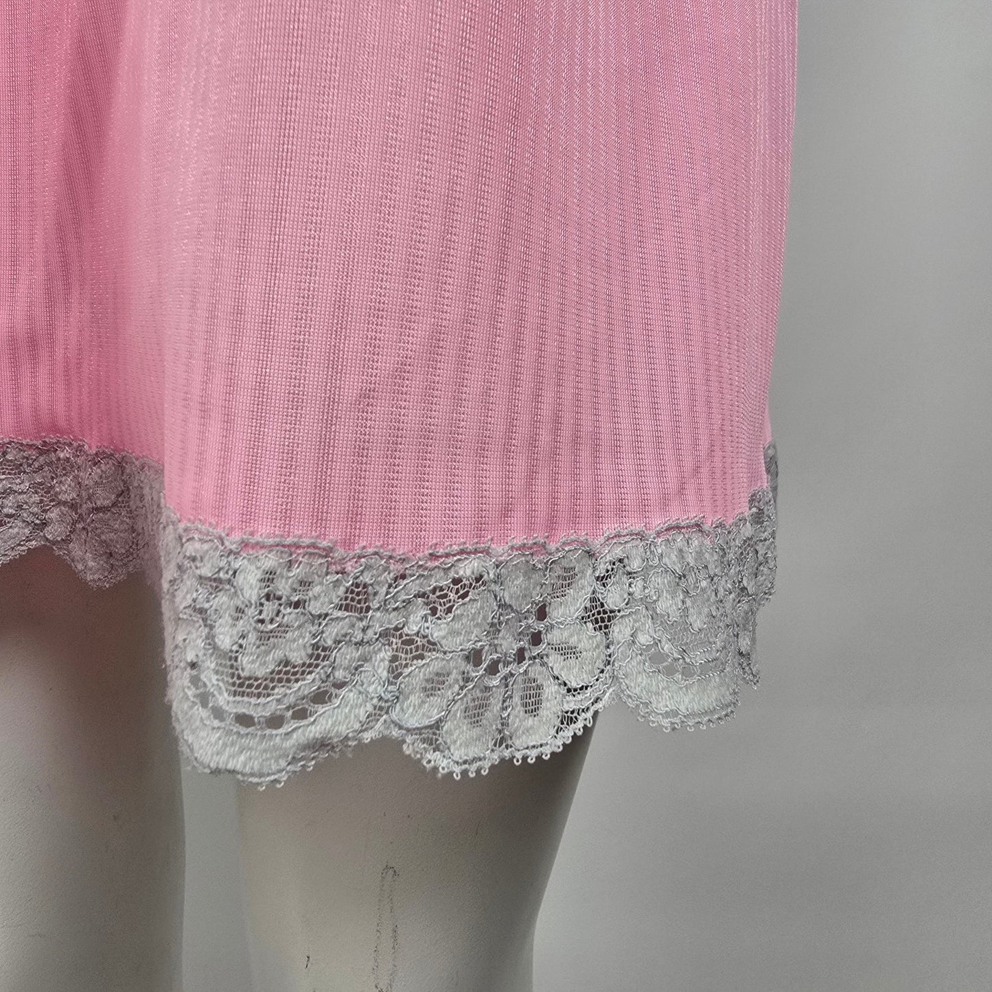 Vintage Harvey Woods Pink Lace Trim Night Gown Dress Size M