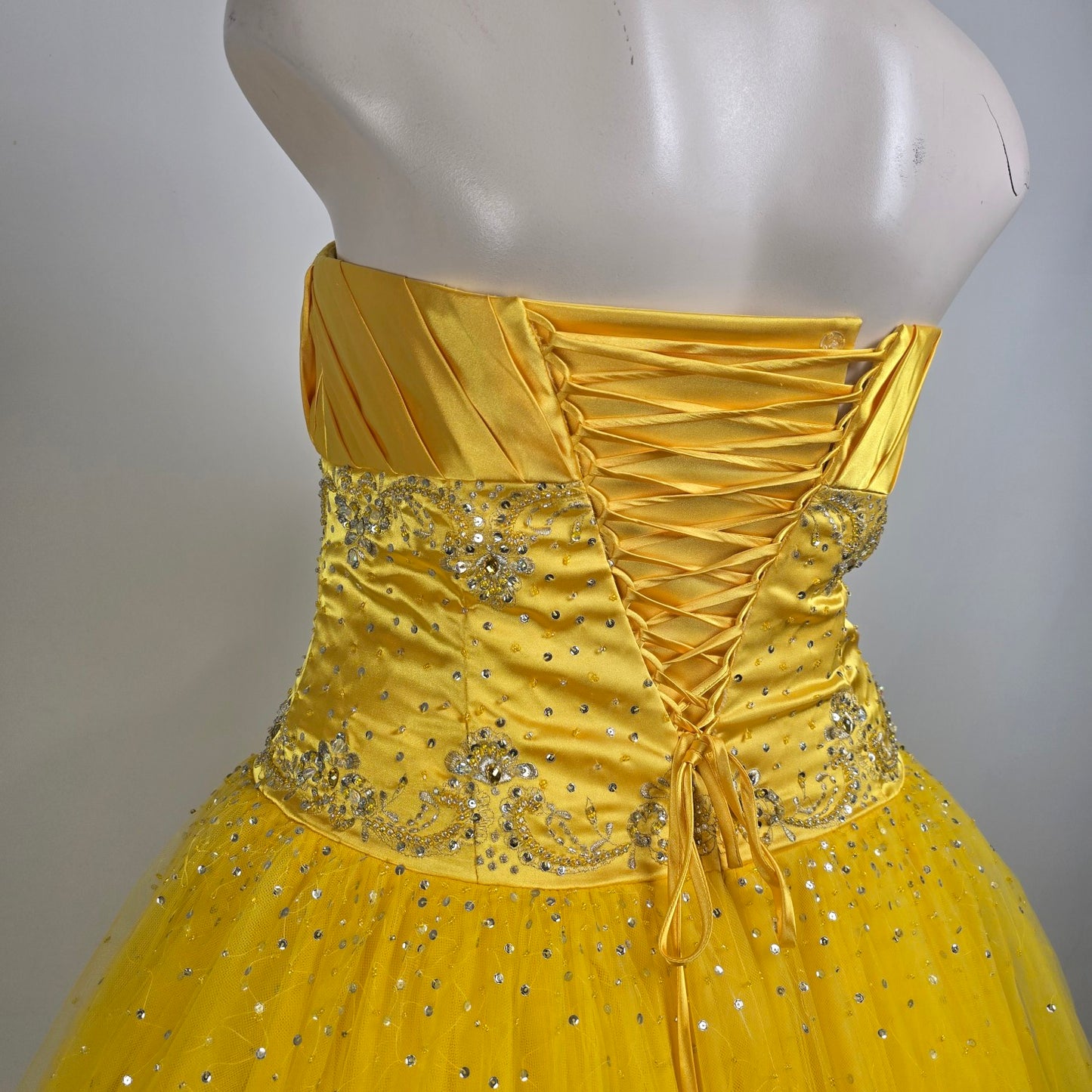 Joli Prom Bright Yellow Beaded Tulle Grad Event Dress Size 22