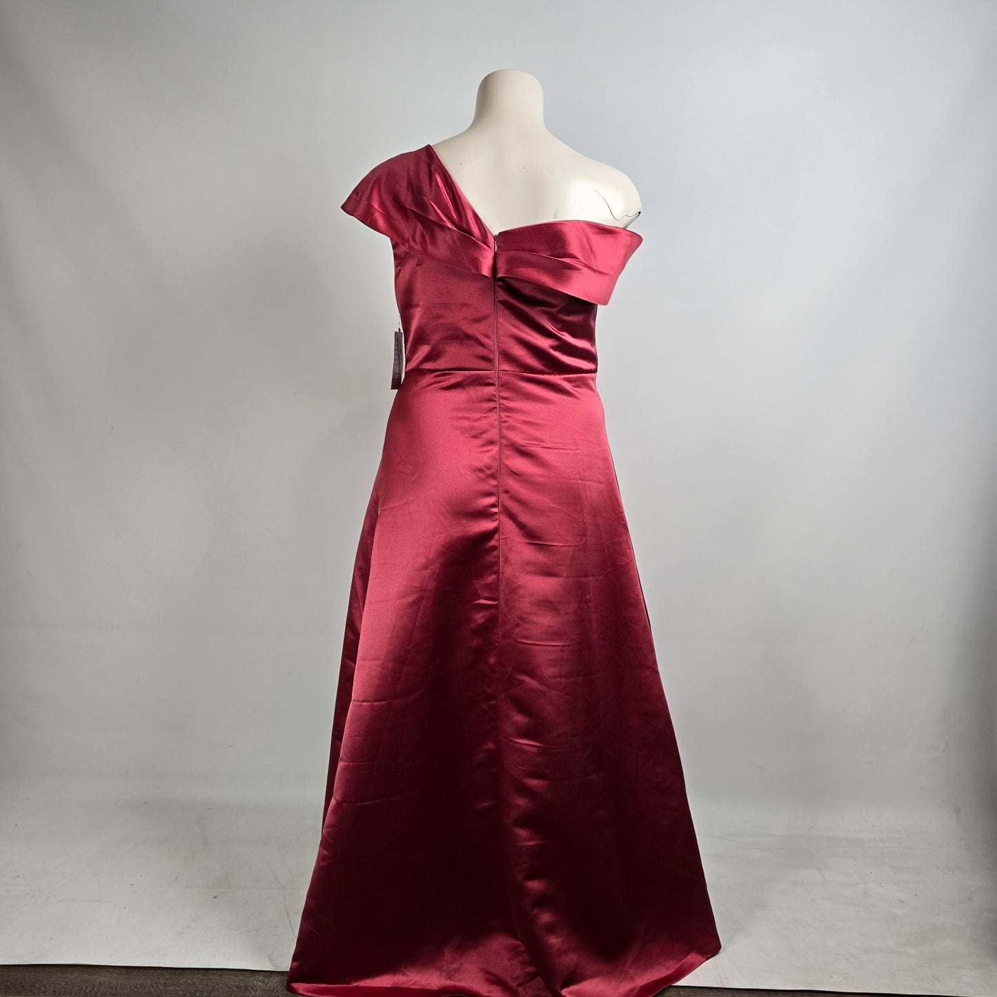 Burgundy Satin Eventwear Gown Size L/XL
