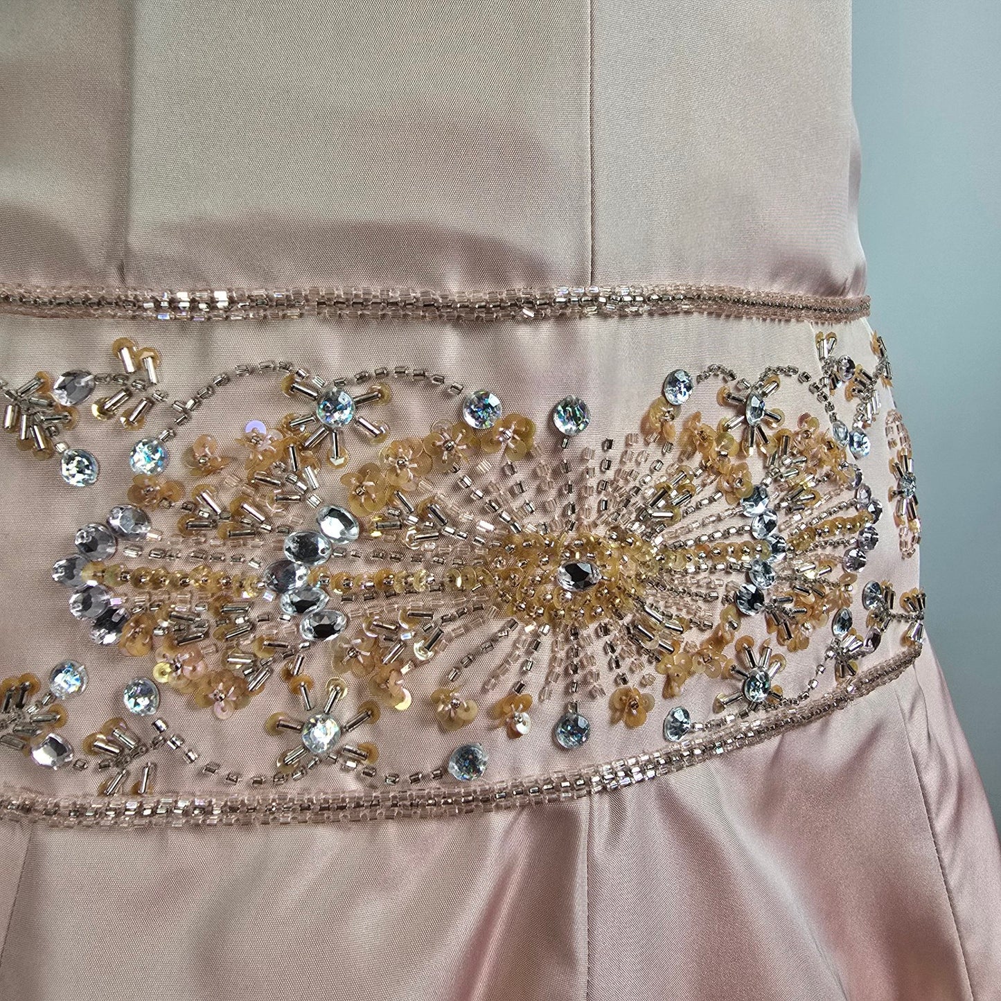 Raylia Designs Rose Beaded Metallic Wedding Eventwear Gown Size 8