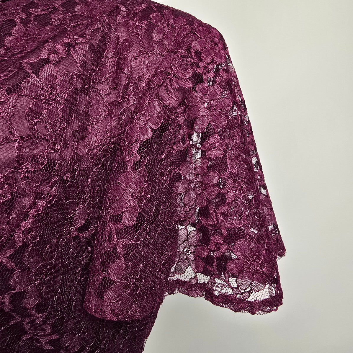 Vintage Emblem Purple Lace Midi Dress Size 15/16