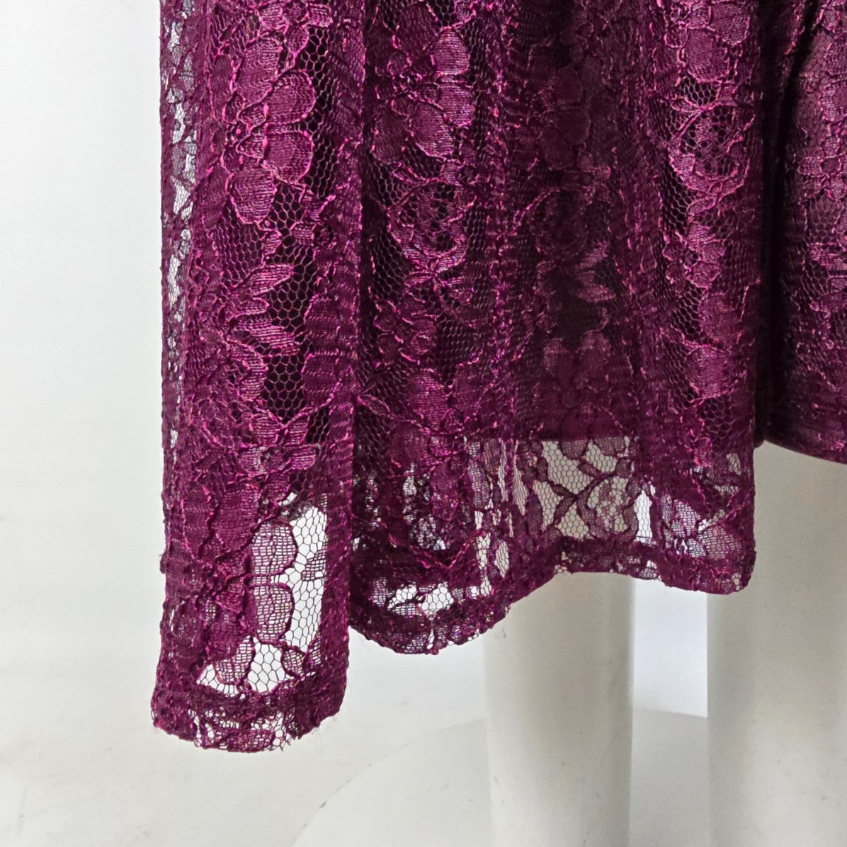 Vintage Emblem Purple Lace Midi Dress Size 15/16