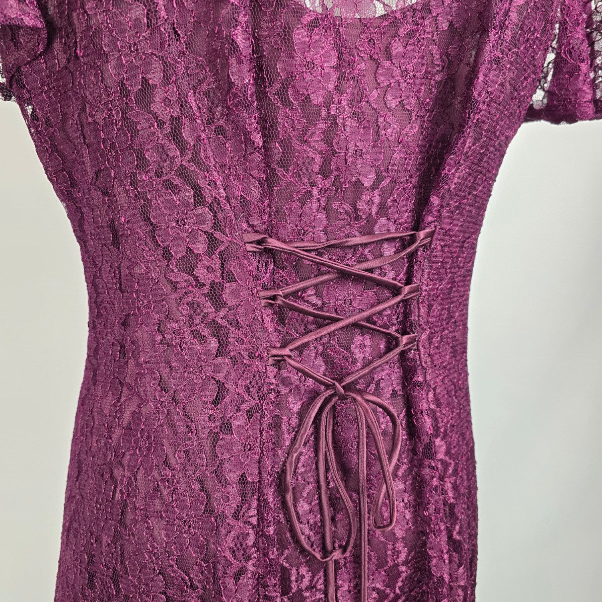 Vintage Emblem Purple Lace Midi Dress Size 15/16