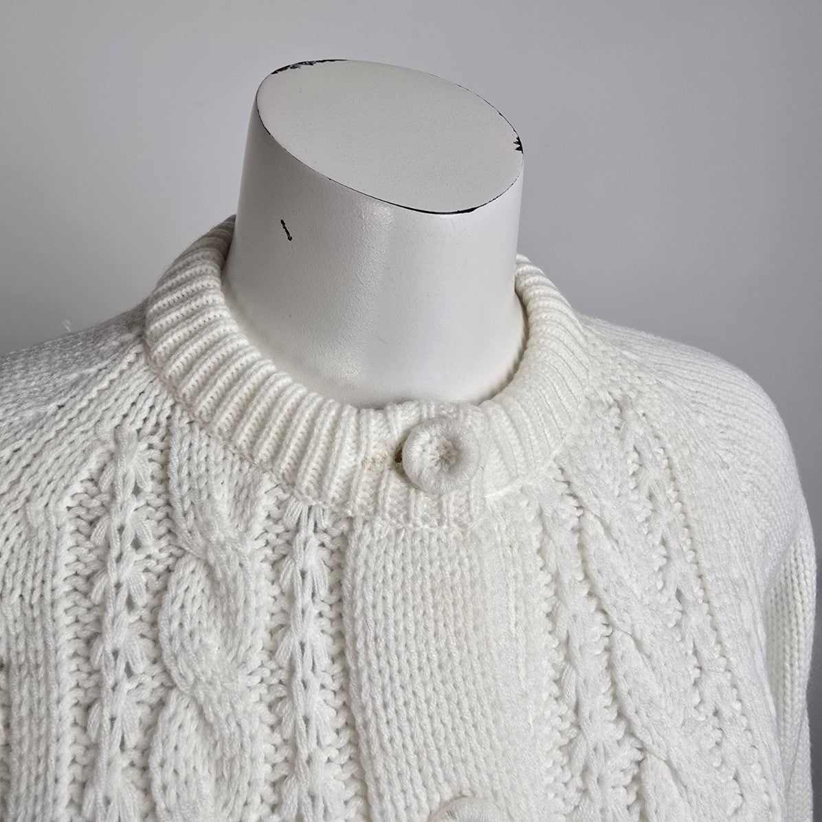 Vintage Flair Fashions Cream Knit Button Up Cardigan Size M