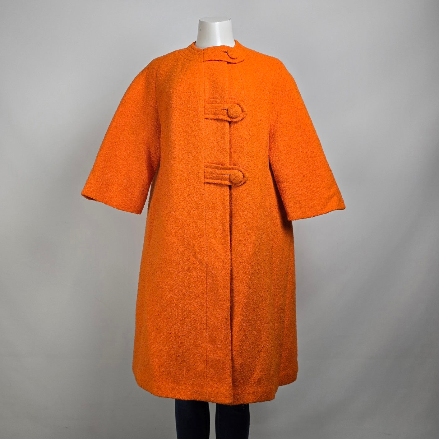 1960s Orange Wool Bouclé Swing Cocoon Button Up Coat Size S/M