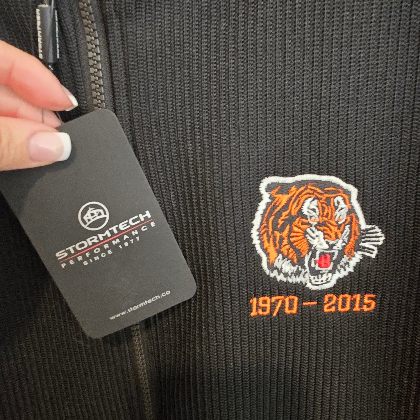 Medicine Hat Tigers Stormtech Performance Black Zip Up Jacket Size XL