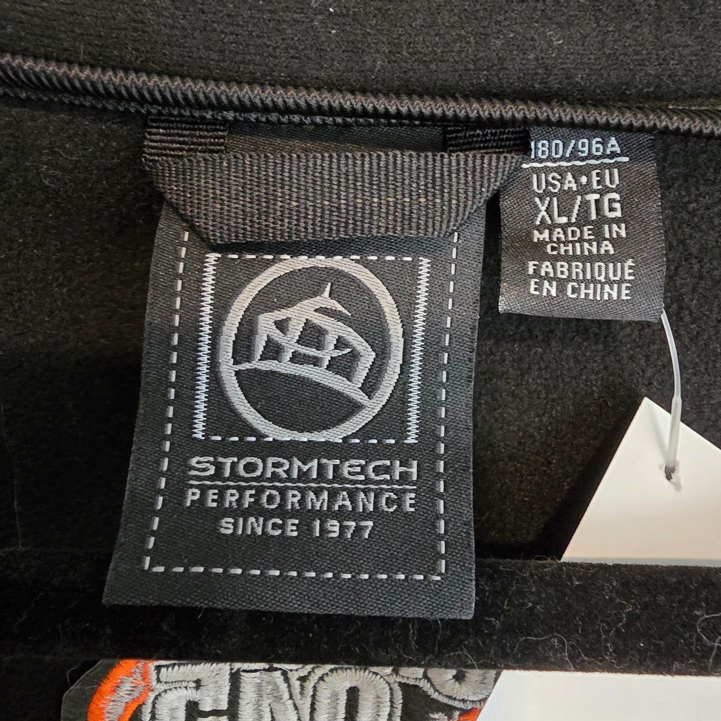 Medicine Hat Tigers Stormtech Performance Black Zip Up Jacket Size XL