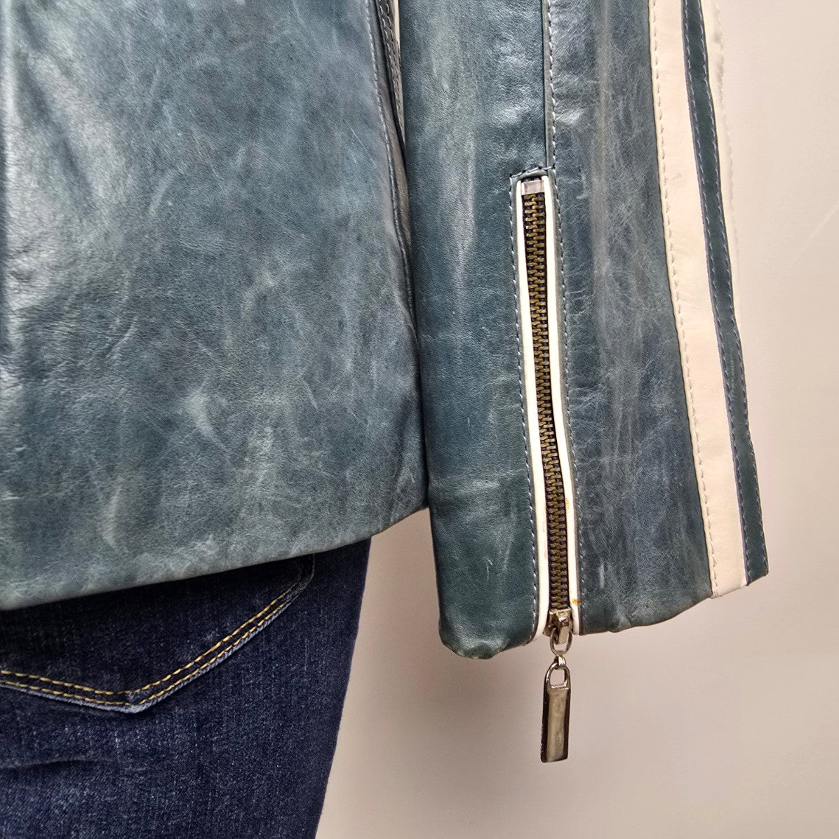 Vintage Danier Blue Leather Zip Up Jacket Size XS/S