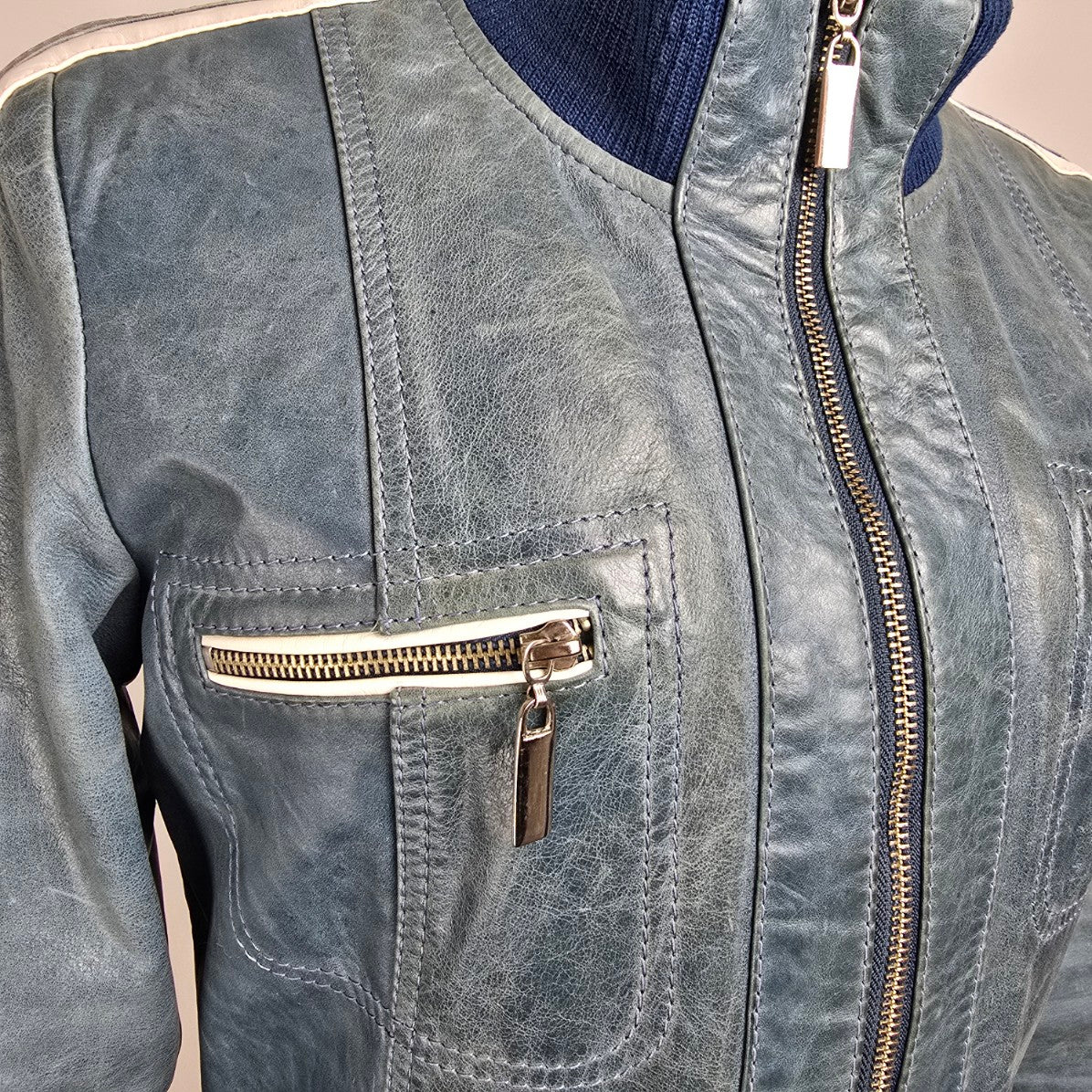 Vintage Danier Blue Leather Zip Up Jacket Size XS/S