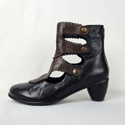 Everybody Black & Brown Laser Cut Boots Size 6