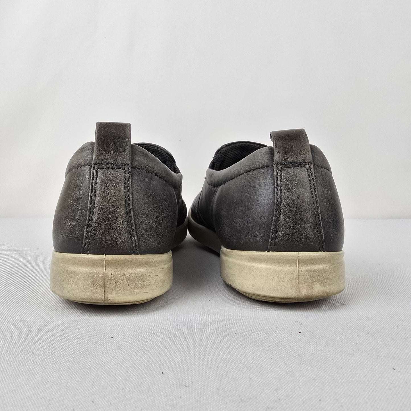 Ecco Grey Leather Slip On Shoes Size 8