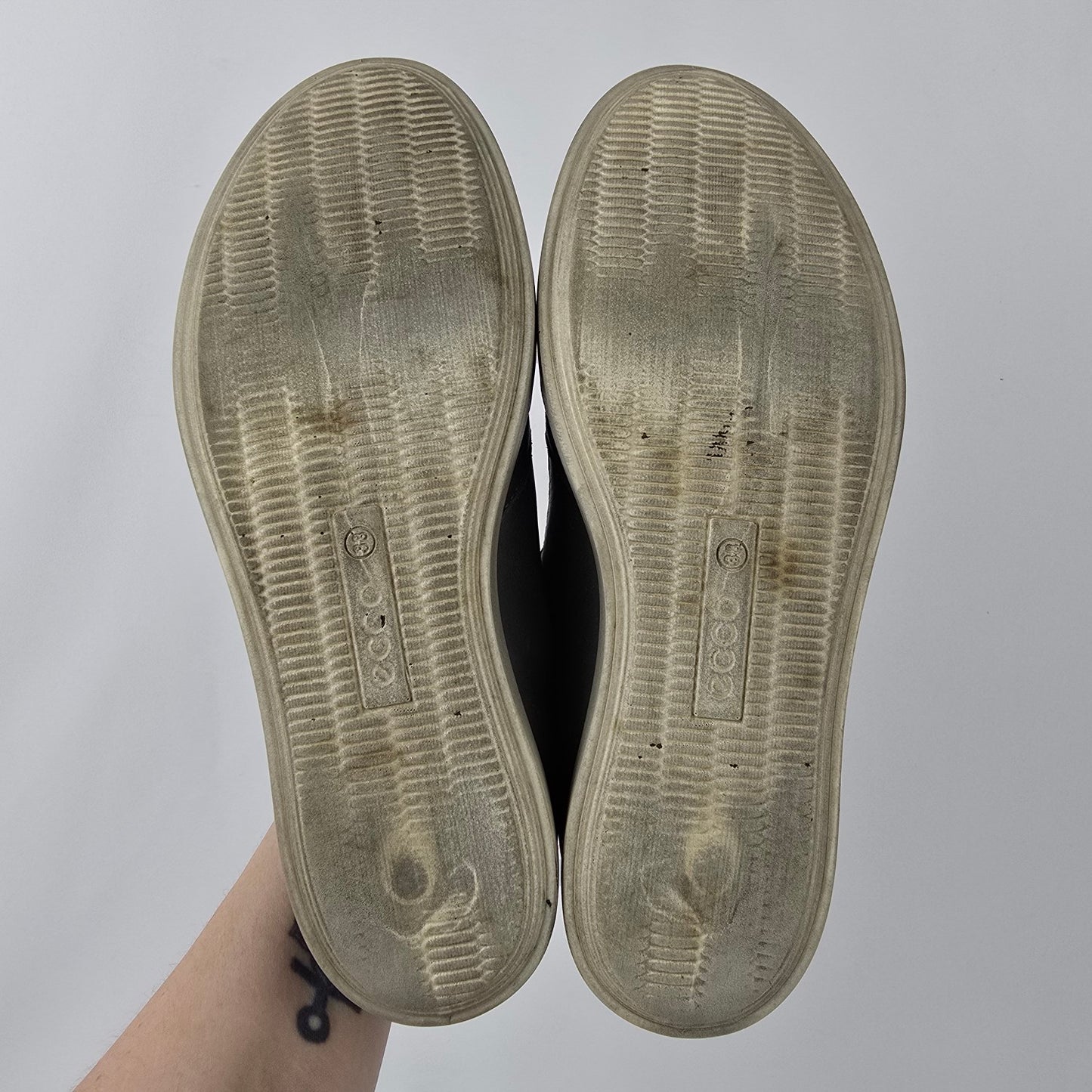 Ecco Grey Leather Slip On Shoes Size 8