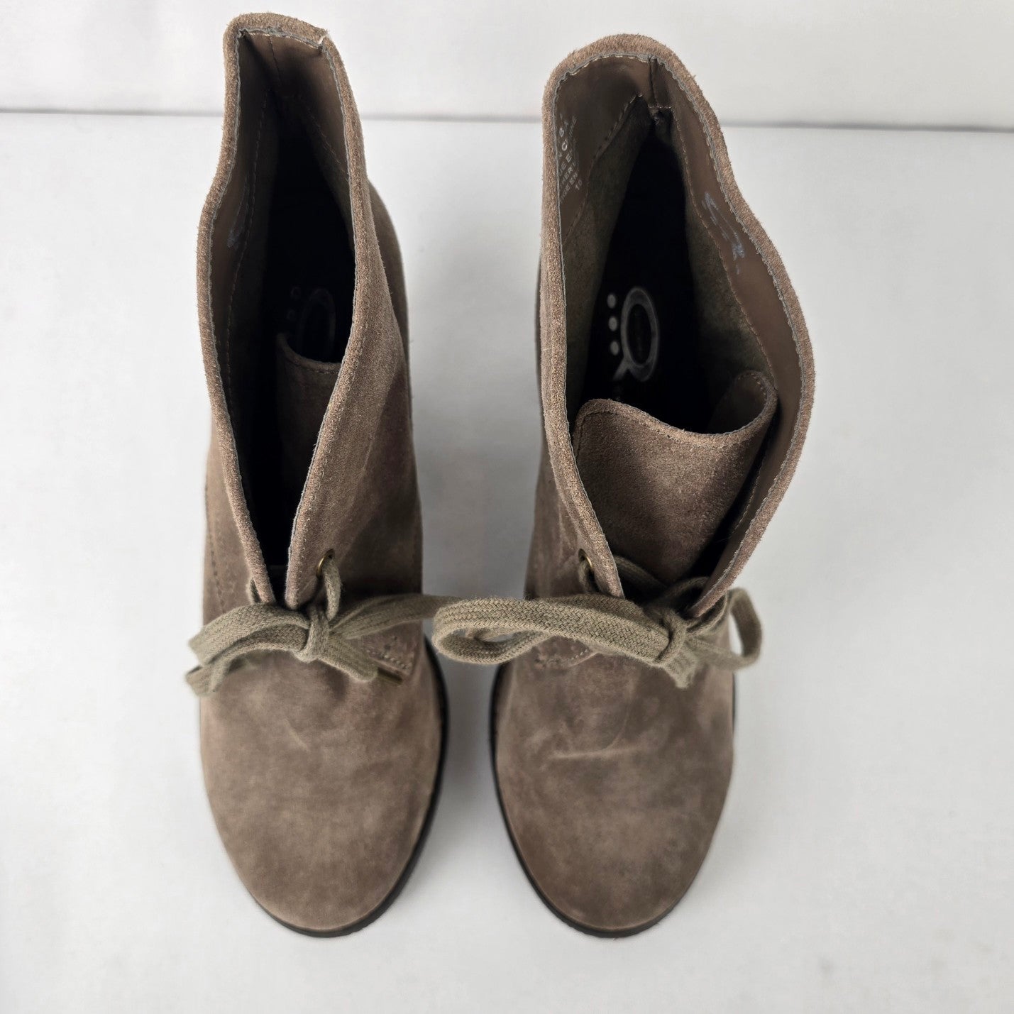 Denver Hays Taupe Suede  Lace Up Heeled Boots Size 10