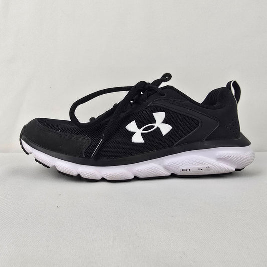 Under Armour Black Lace Up Running Shoes Size 6.5