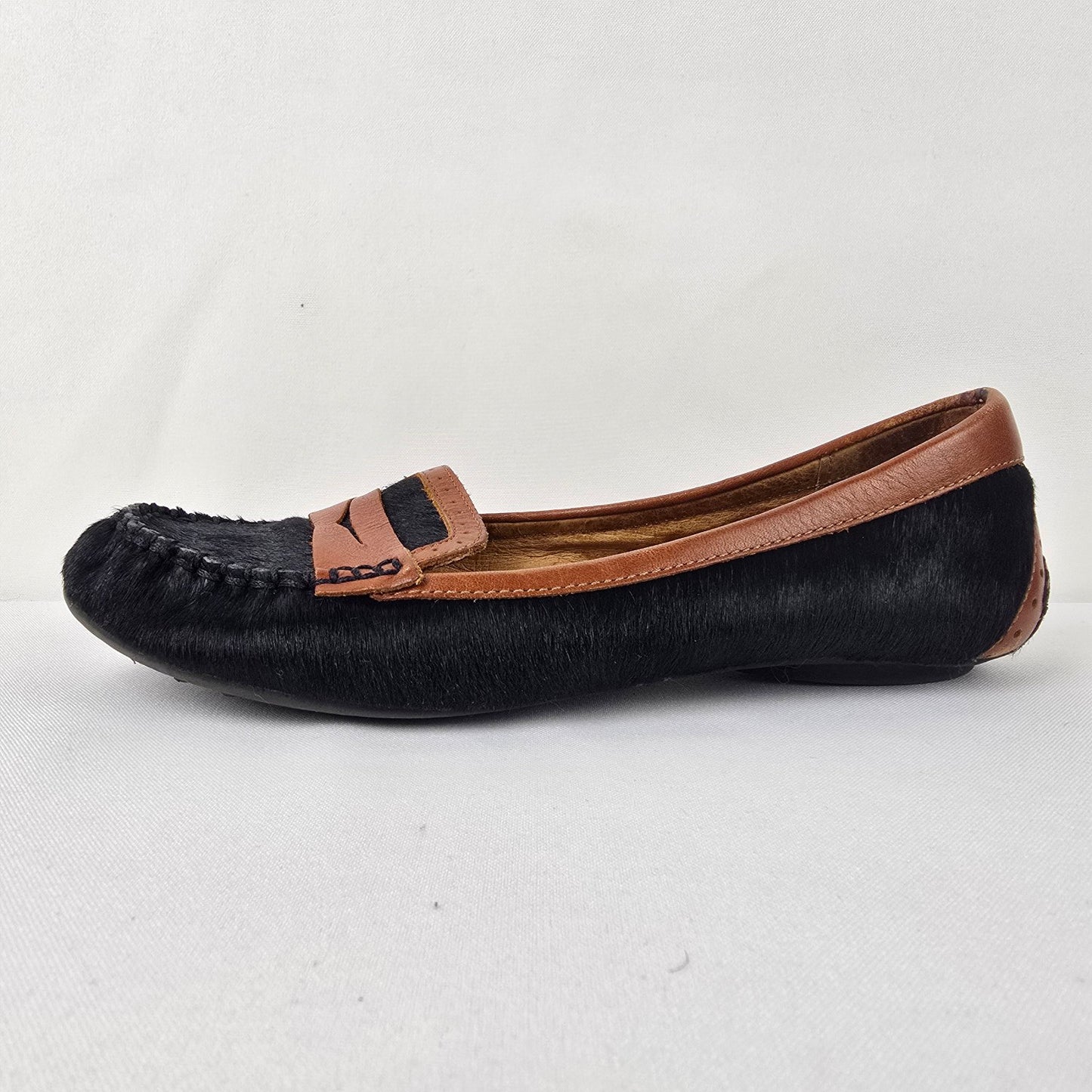 Locale Black Calf Hair Leather Ballet Flats Size 7