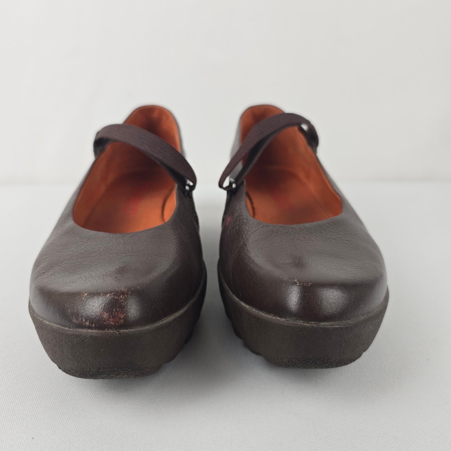 Tsubo Brown Leather Wedge Mary Jane Shoes Size 8