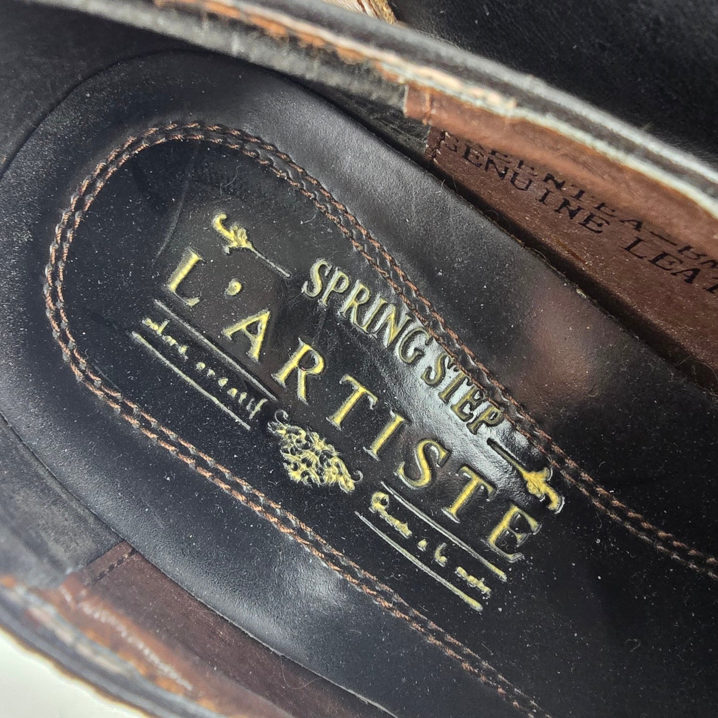 L'artiste Black & Brown Heeled Booties Size 8.5