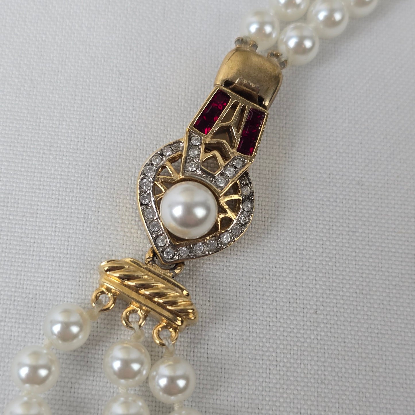 Vintage Butler White Glass Pearl Long Layered Necklace