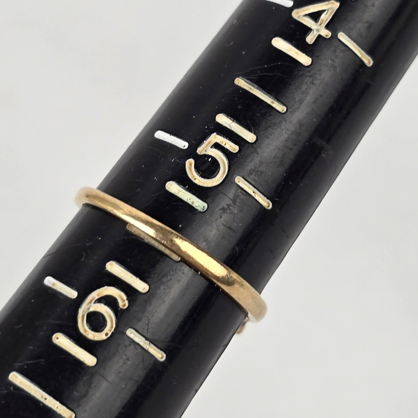 10K Gold Sapphire Delicate Ring Size 5.5