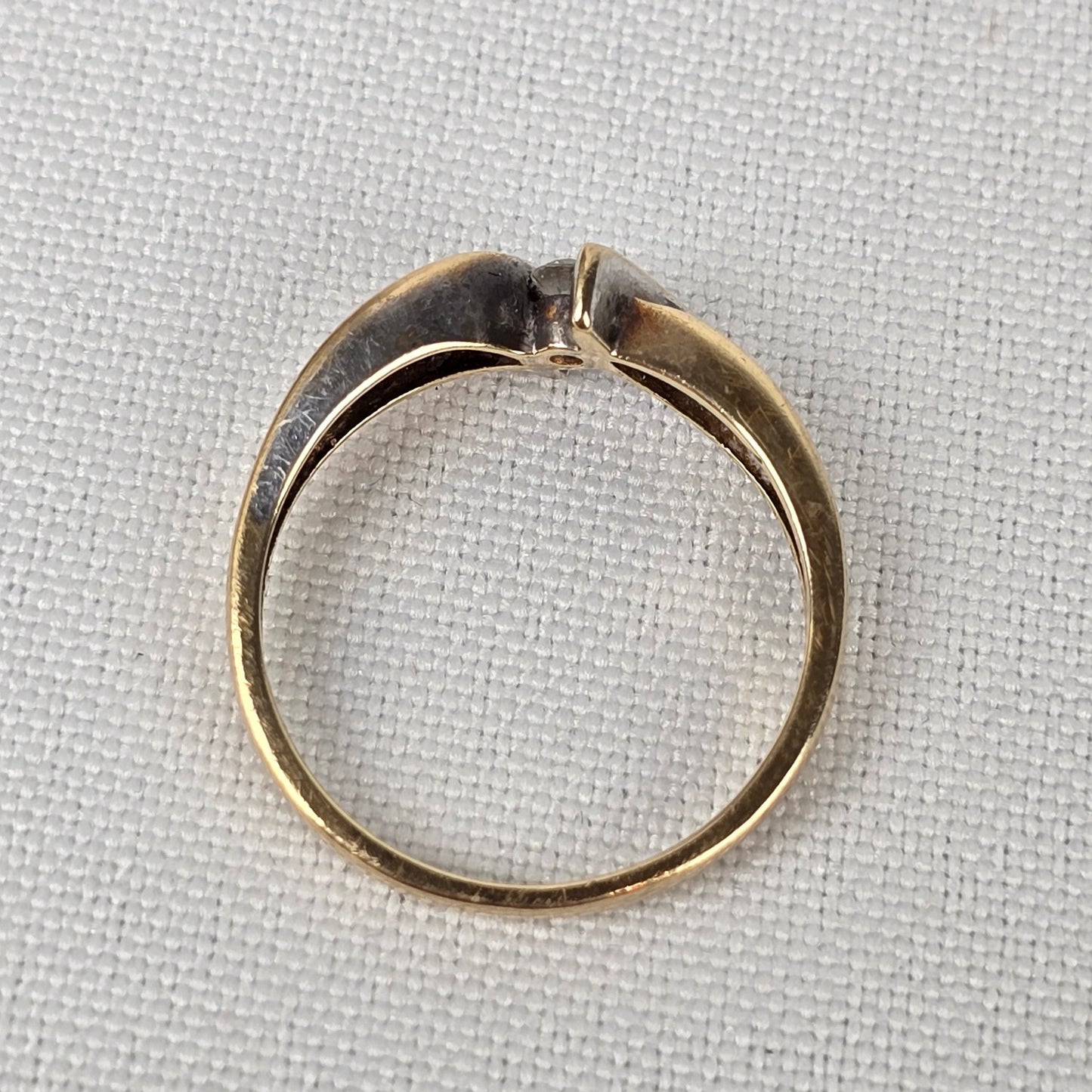 10kt Gold Diamond Ring Size 7