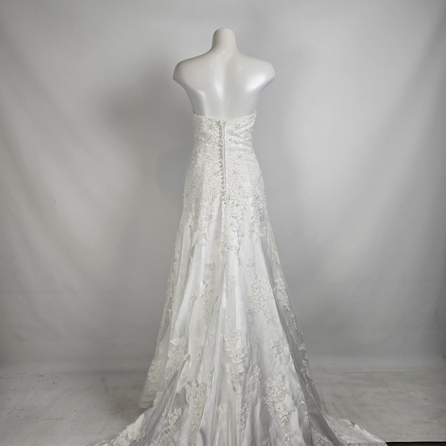 Mori Lee White Lace Overlay Wedding Dress Size 10