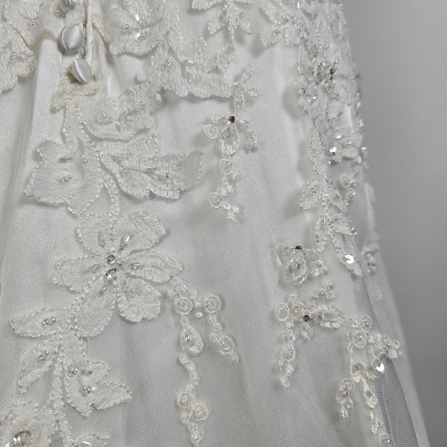 Mori Lee White Lace Overlay Wedding Dress Size 10