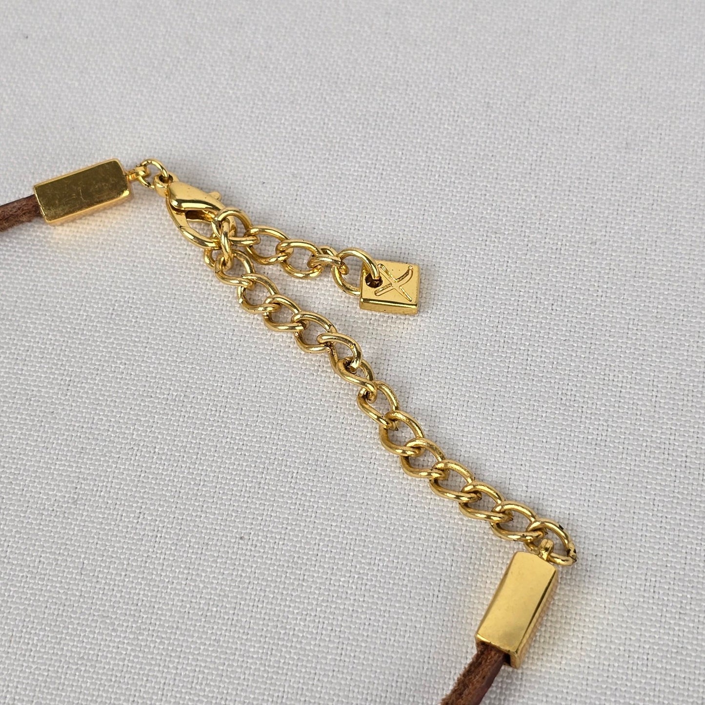 Bauxo Brown Floral Pendant Leather Cord Choker Necklace