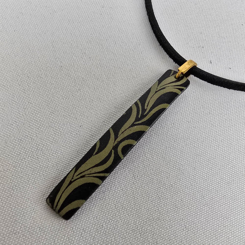 Bauxo Black Leather Pendant Choker Necklace