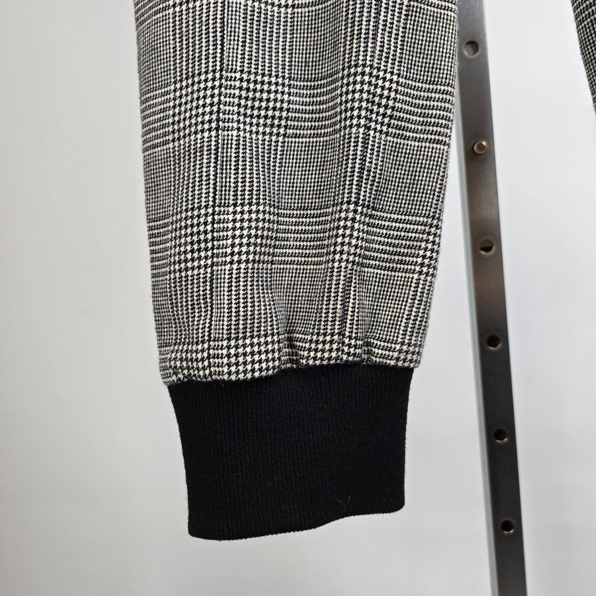 Le 31 Black Houndstooth Jogger Pants Size 34