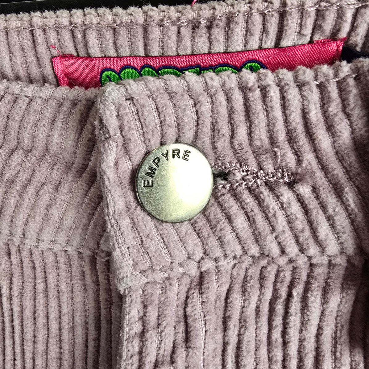 Empyre Tori Seafog Lavender Corduroy Skate Pants Size 3