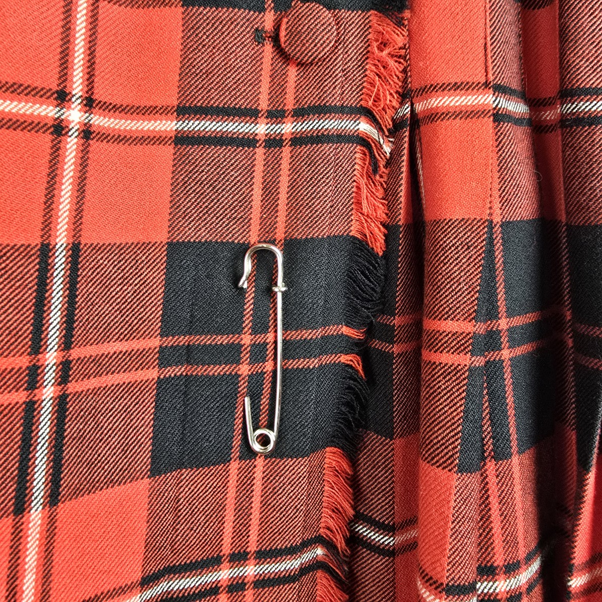 Vintage Surrey Classics 100% Wool Red And Black Plaid Kilt Skirt Size M/L