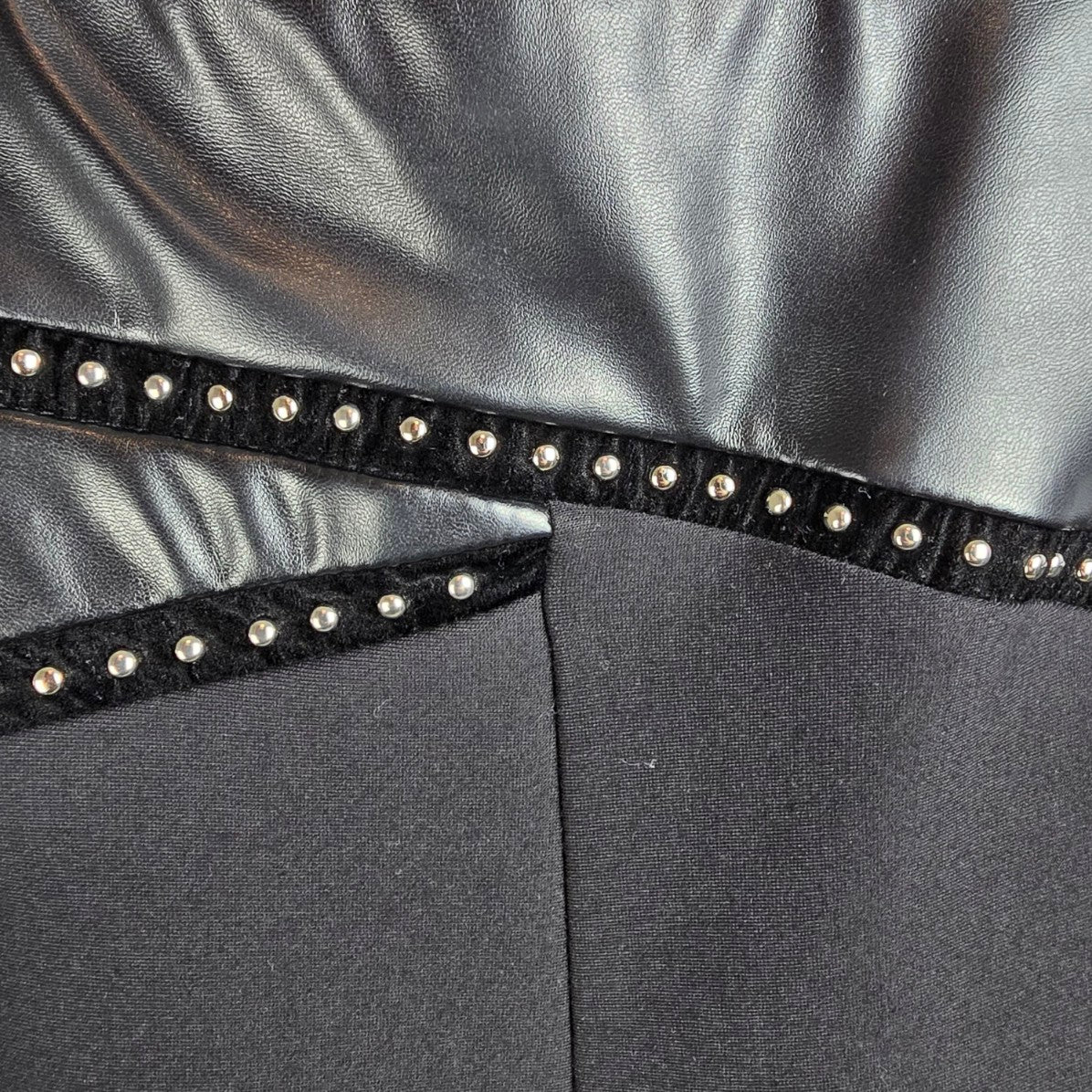 Frank Lyman Black Studded Criss Cross Detail Pants Size L