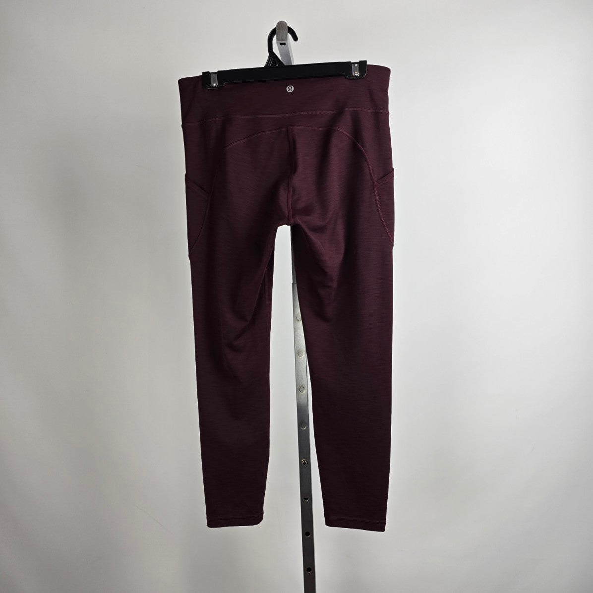 Lululemon Burgundy Cropped Legging Size 10