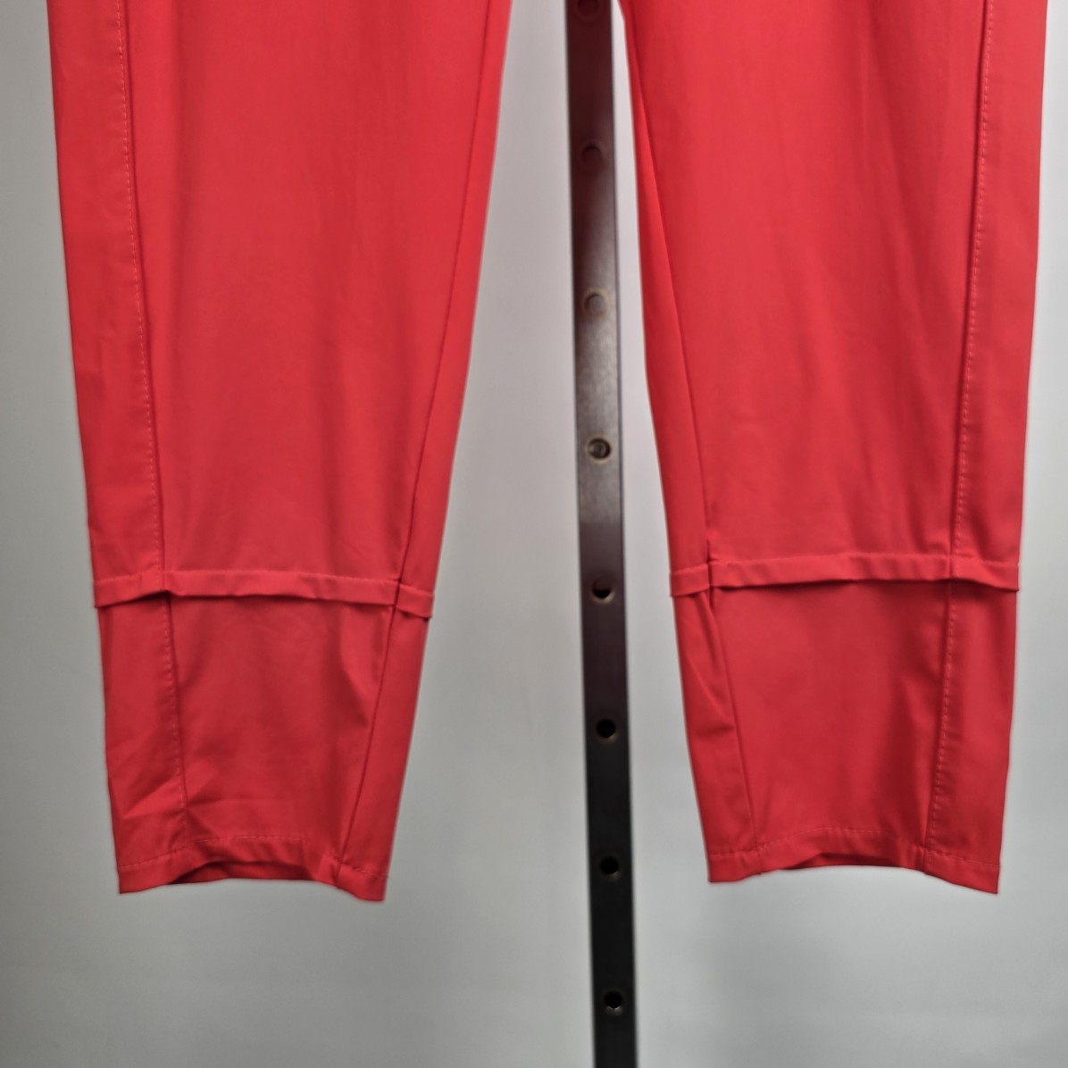 Mac Red Jogger Pants Size 36