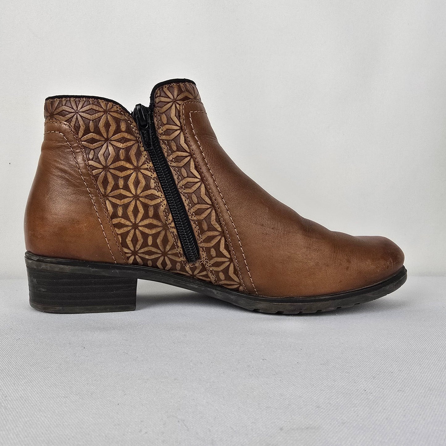 Remonte Brown Leather Floral Embossed Short Boot Size 7.5