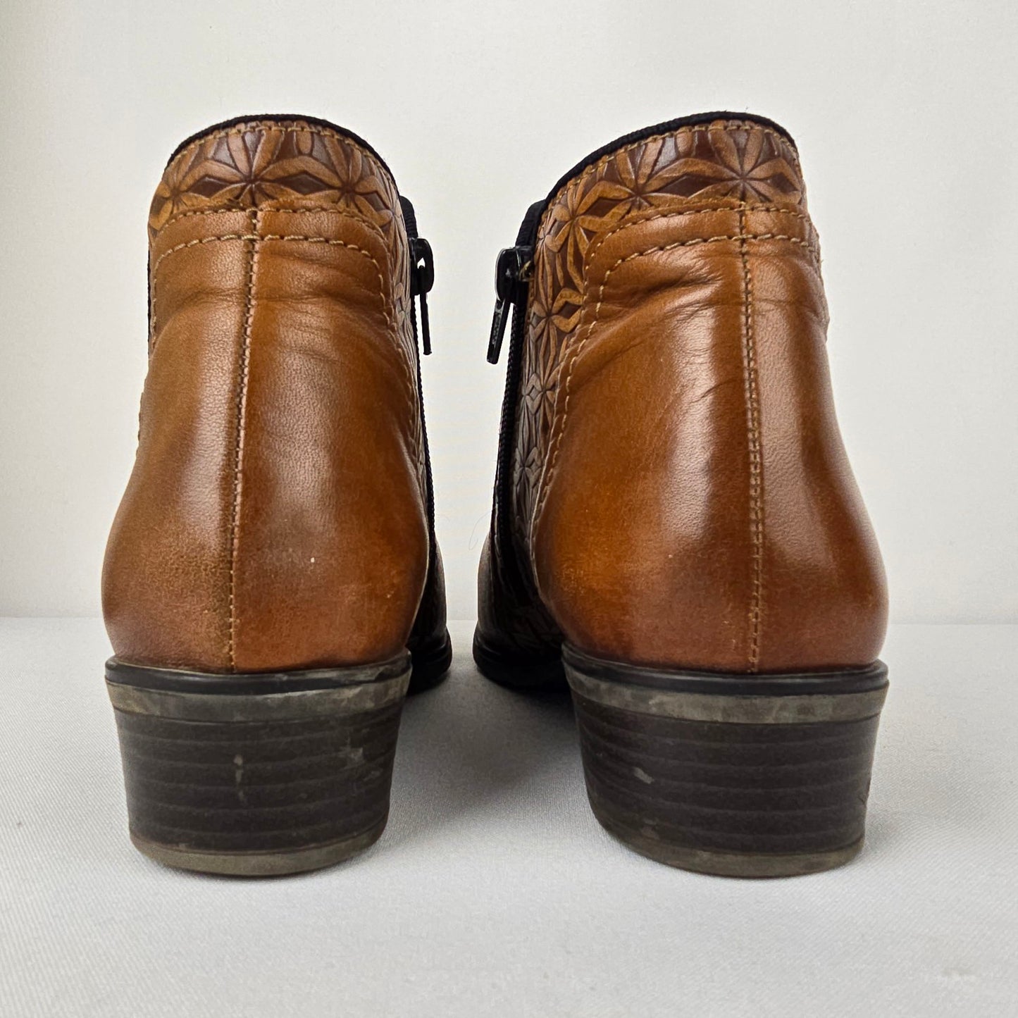 Remonte Brown Leather Floral Embossed Short Boot Size 7.5