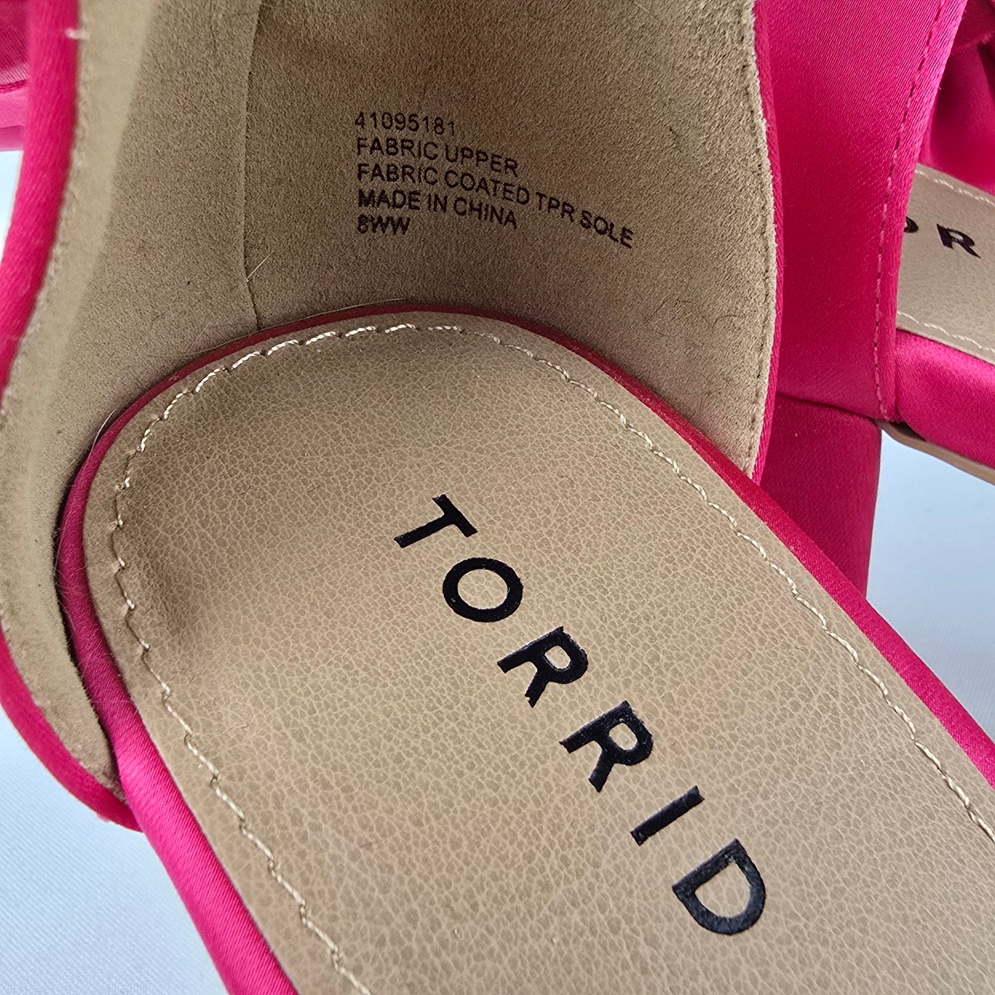 Torrid Pink Bow Detail Platform Heels Size 8W