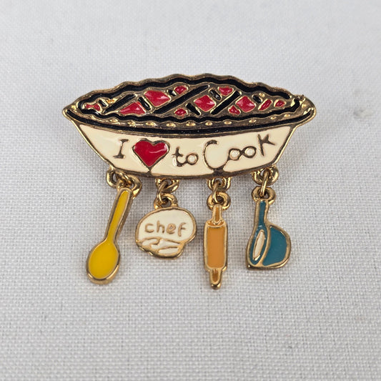 Vintage Enamel Pie Baking Brooch