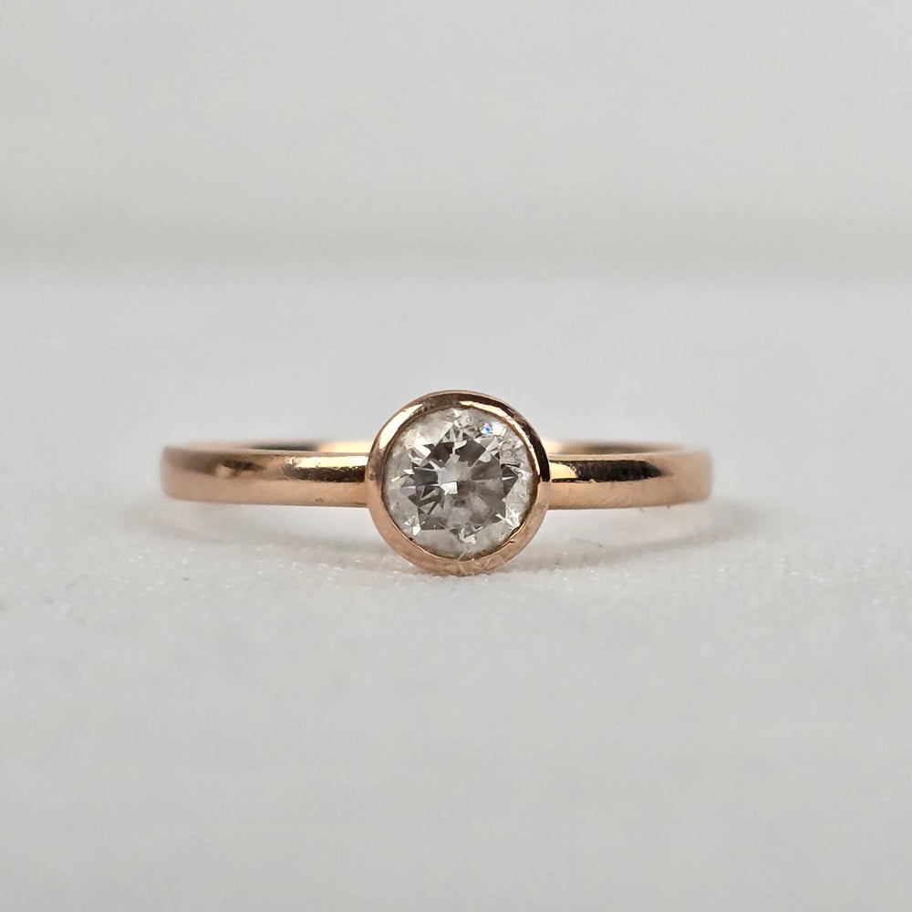 14K Gold NH Bezel Set Faux Diamond Ring Size 7