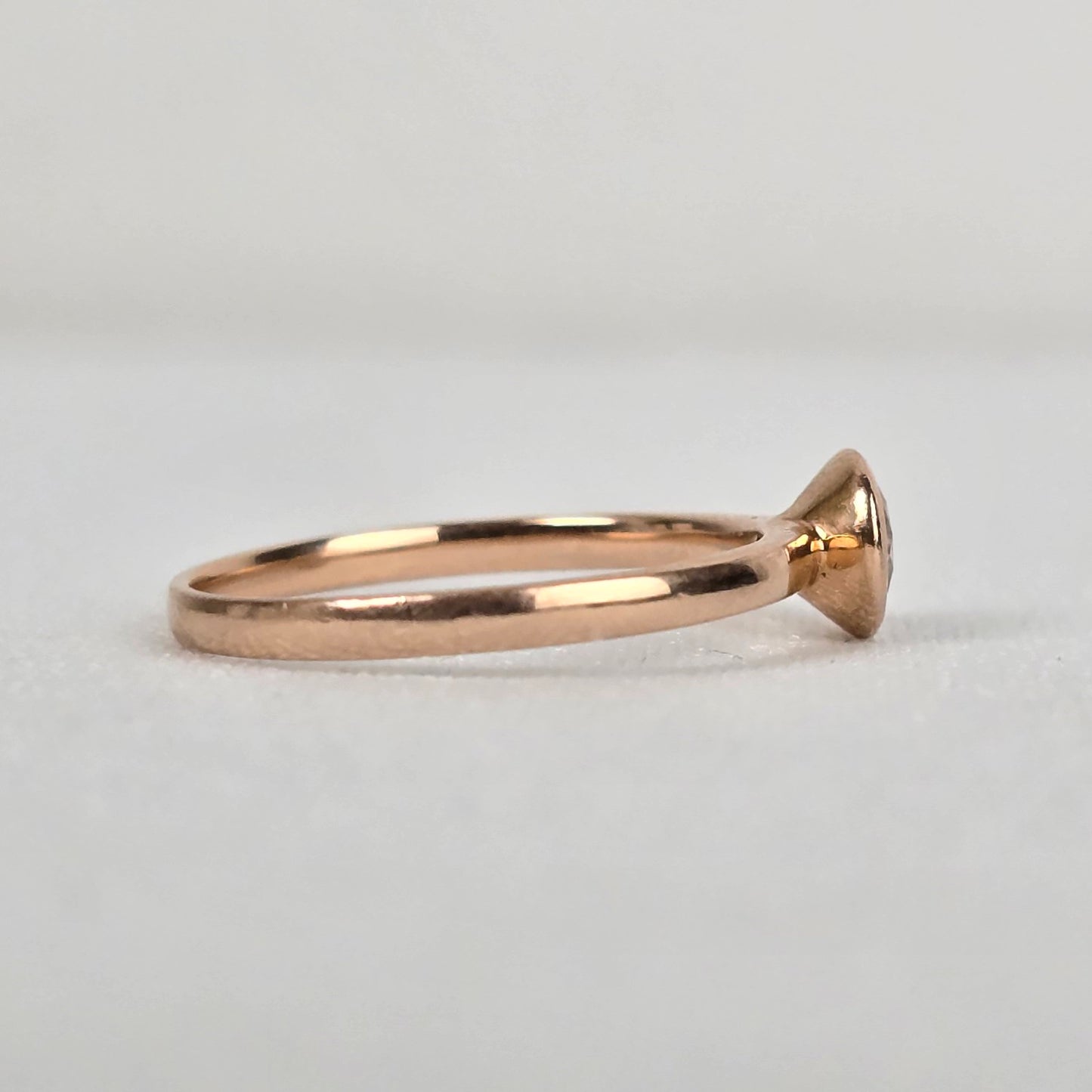 14K Gold NH Bezel Set Faux Diamond Ring Size 7